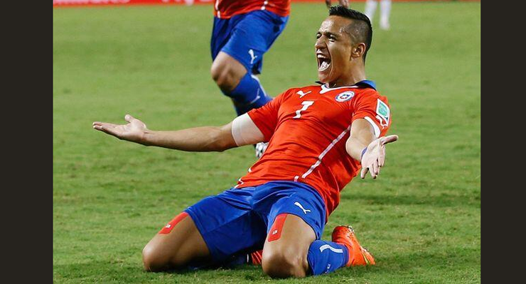 Alexis Sanchez with Kinesio Tape FIFA World Cup 2014